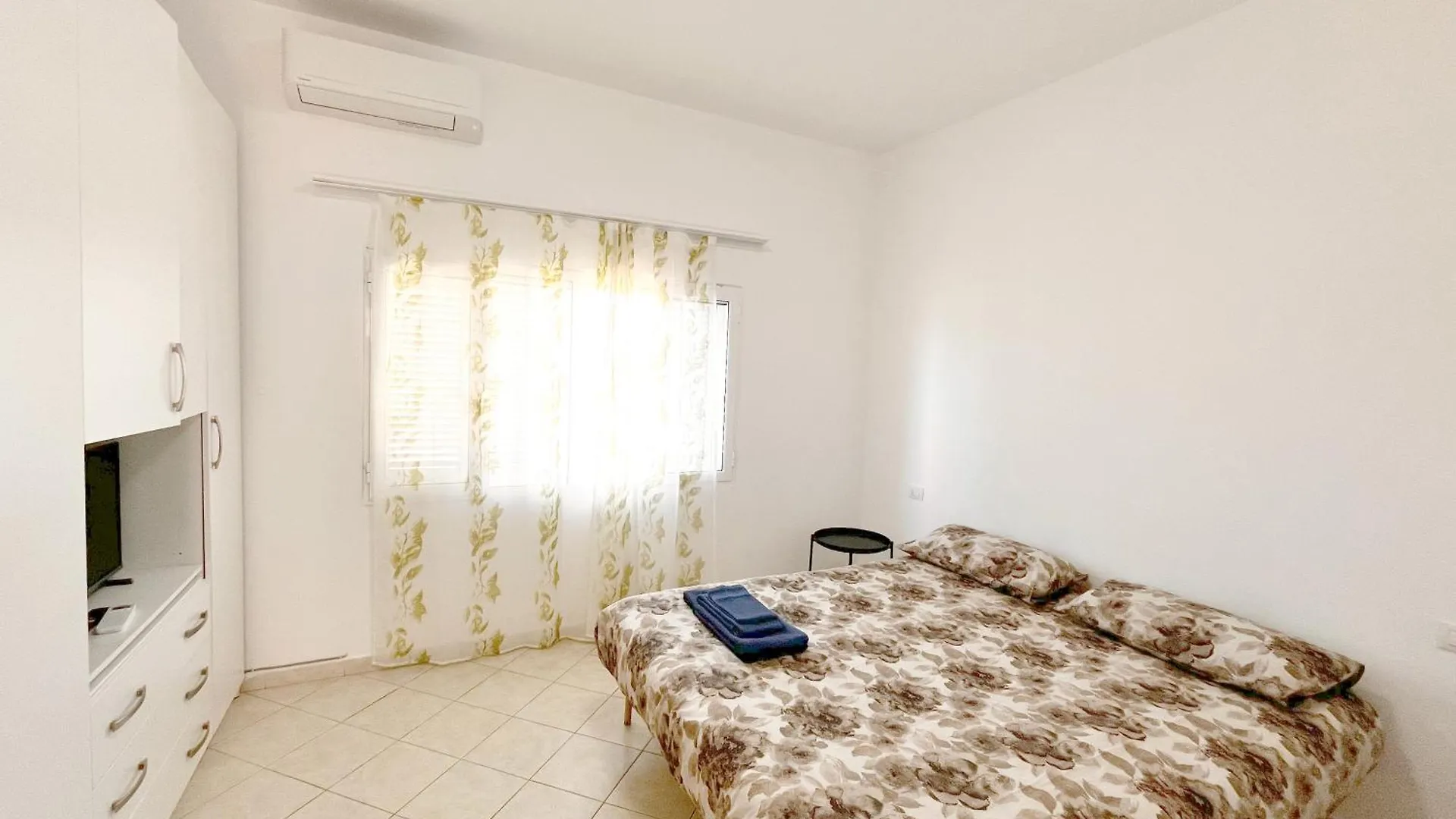 Pothos' House Apartment Vlore Albania