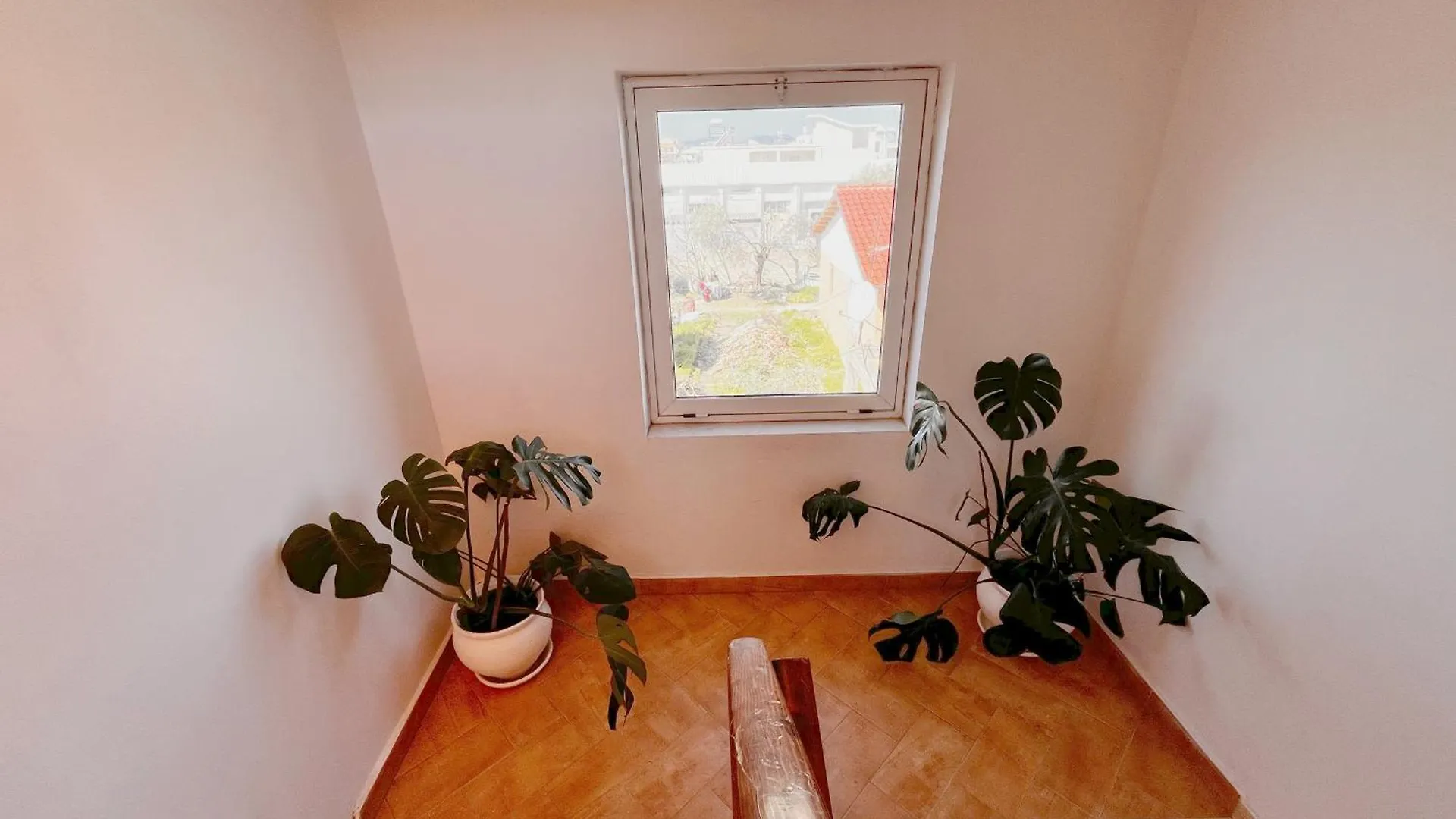 Pothos' House Apartment Vlore Albania
