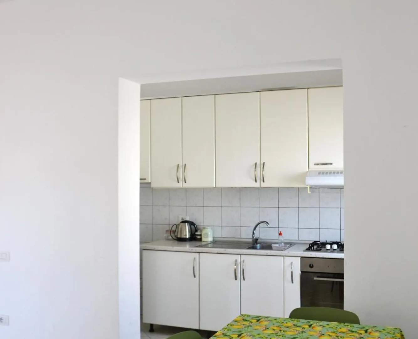 Pothos' House Apartment Vlore