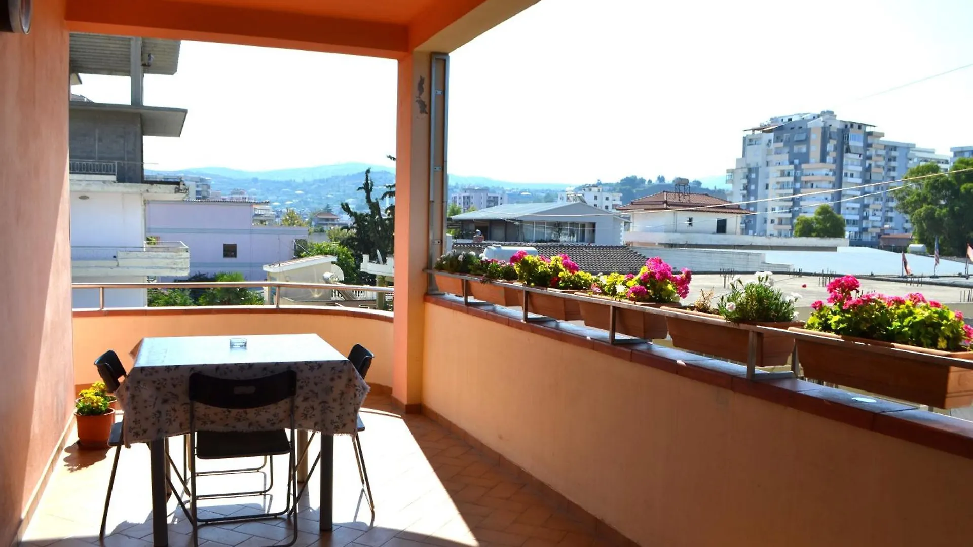 Pothos' House Apartment Vlore